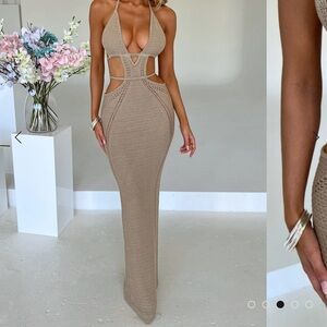 NWT Babyboo Arabella Maxi Dress Beige